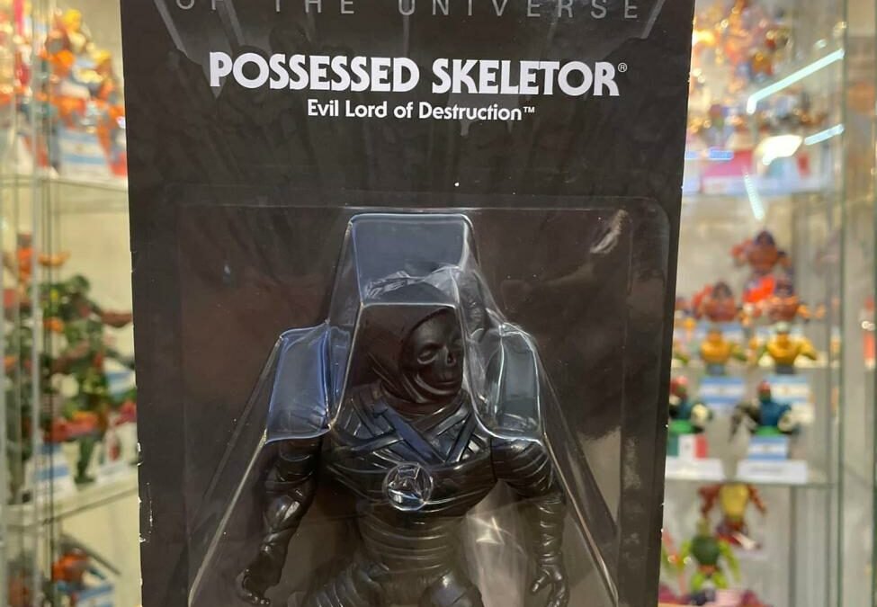 Skeletor 2017 SDCC Exclusive black possessed SUPER7 VINTAGE