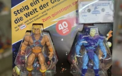 MAESTRI DELL’UNIVERSO SET ESCLUSIVO DA 40 ANNI HE-MAN SKELETOR ORIGINS