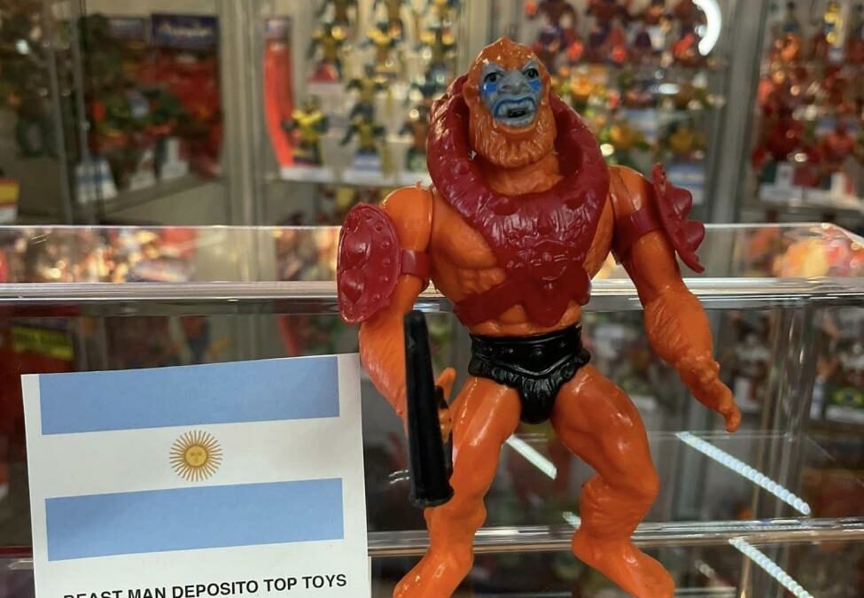 BEAST MAN DEPOSITO TOP TOYS ARGENTINA  BLACK PANTS