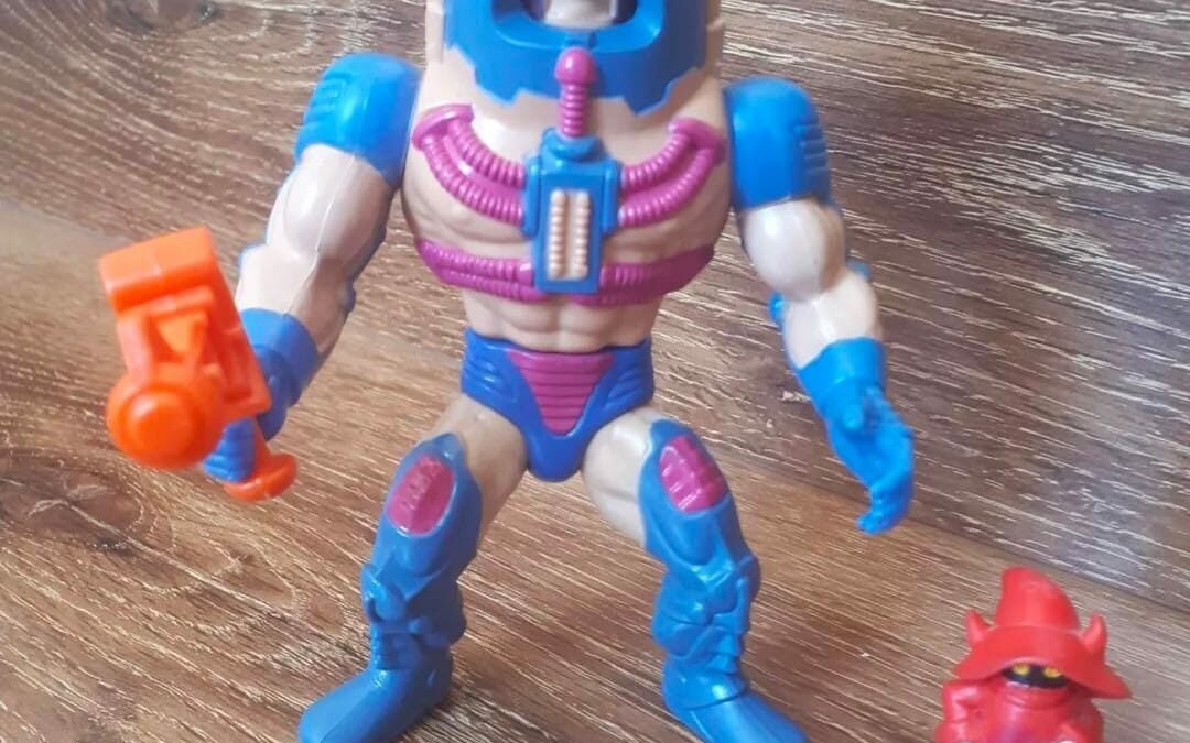 MAN-E-FACES by Raul Amador collection