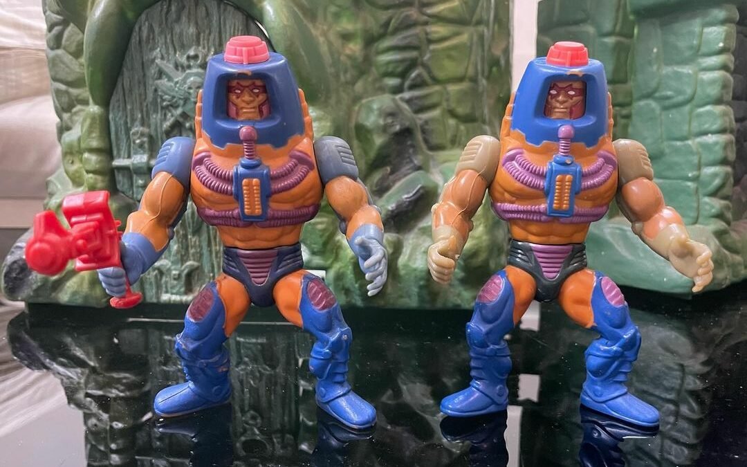 MEN-E-FACE LEO TOYS INDIA with the bluish arms and the grayish arms .