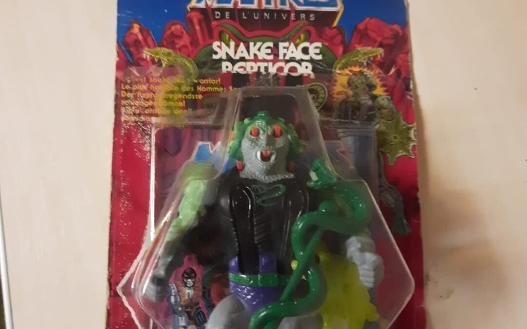 SNAKE FACE HONG KONG/CINA