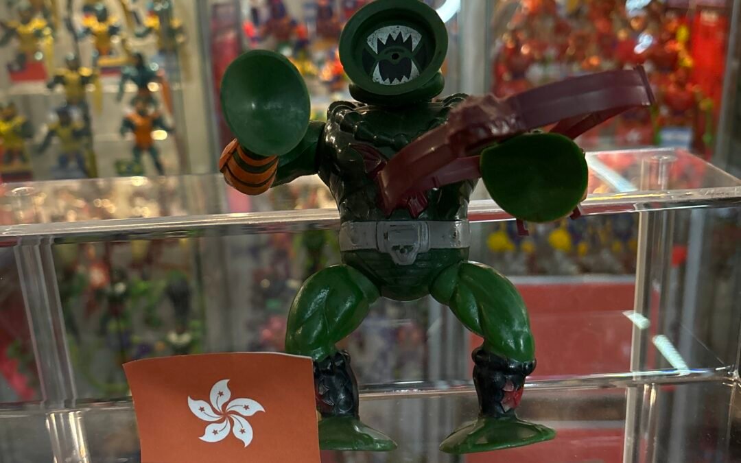 LEECH GRAY BELT HONG KONG – CINA