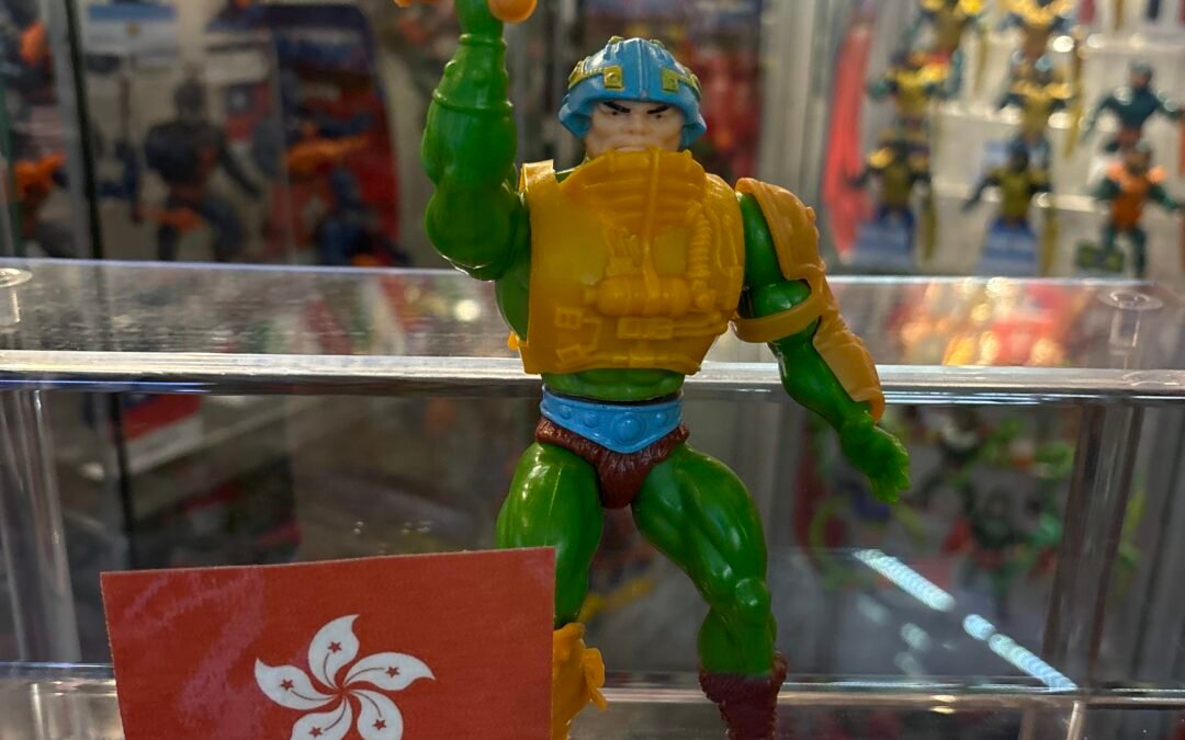MAN-AT-ARMS HONG KONG/CINA