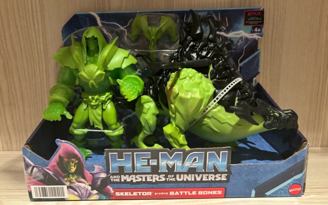 BATTLE BONES & SKELETOR