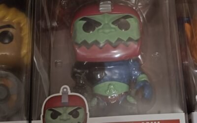 TRAP JAW  VERSION FUNKO POP GIGANTE 90
